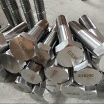 parafusos sextavados