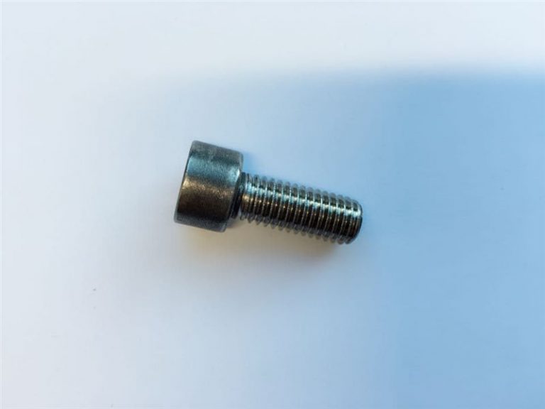 parafuso de cabeça cilíndrica